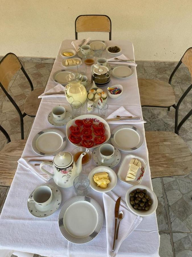 Guesthouse Tropoje E Vjeter Eksteriør billede